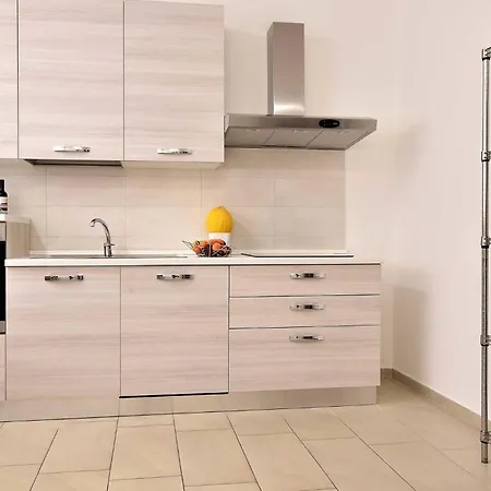 4 Bedroom Cozy In Vakantiehuis Mascalucia
